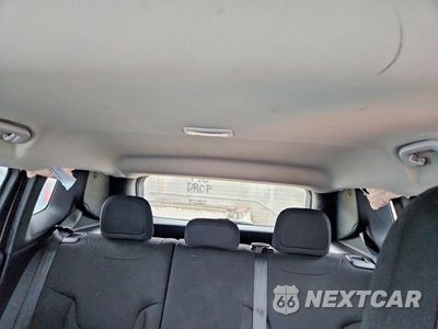 Zdjęcie 10 z 14 samochodu: 2018 JEEP RENEGADE LATITUDE VIN:ZACCJABB0JPH26919 - miniatura