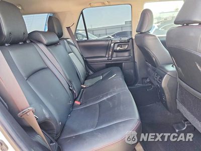 Zdjęcie 11 z 13 samochodu: 2019 TOYOTA 4RUNNER TRD OFF-ROAD PREMIUM VIN:JTEBU5JR0K5692852 - miniatura