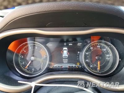 Zdjęcie 9 z 14 samochodu: 2018 JEEP CHEROKEE LIMITED VIN:1C4PJLDX9JD577592 - miniatura