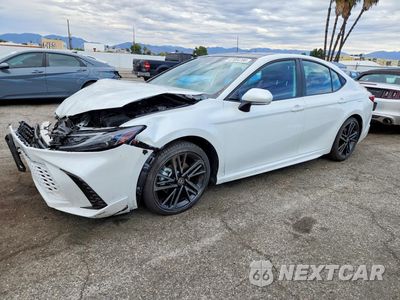 2025 TOYOTA CAMRY XSE 4T1DAACK6SU147786 - główne zdjęcie licytacji z USA - miniatura