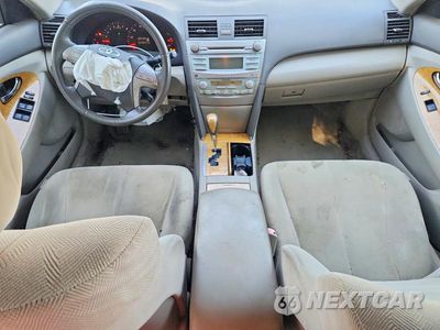 Zdjęcie 8 z 12 samochodu: 2007 TOYOTA CAMRY XLE VIN:JTNBE46K473017687 - miniatura