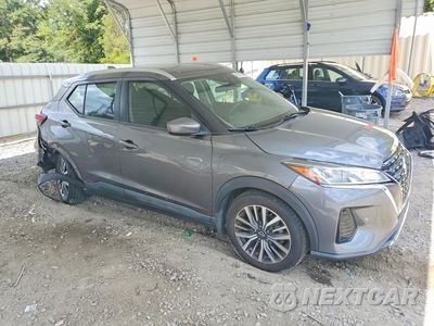 Czwarte zdjęcie samochodu z boku: 2022 NISSAN KICKS SV VIN:3N1CP5CV7NL479009 - miniatura