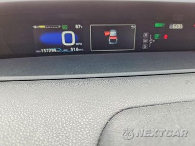Zdjęcie 9 z 13 samochodu: 2016 TOYOTA PRIUS FOUR VIN:JTDKARFU5G3001528 - miniatura