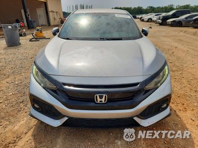 Piąte zdjęcie samochodu w środku: 2018 HONDA CIVIC SPORT VIN:SHHFK7H48JU211856 - miniatura