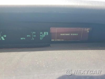 Zdjęcie 9 z 12 samochodu: 2013 TOYOTA PRIUS THREE VIN:JTDKN3DU0D1701582 - miniatura