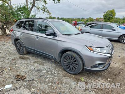 Czwarte zdjęcie samochodu z boku: 2020 MITSUBISHI OUTLANDER SE VIN:JA4AZ3A37LZ041191 - miniatura