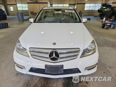 Piąte zdjęcie samochodu w środku: 2013 MERCEDES-BENZ C 300 4MATIC VIN:WDDGF8AB8DR247558 - miniatura