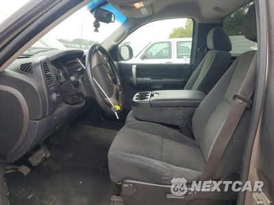 Zdjęcie 7 z 12 samochodu: 2007 CHEVROLET SILVERADO K1500 VIN:1GCEK14C87Z554497 - miniatura
