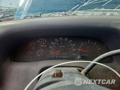 Zdjęcie 9 z 12 samochodu: 2001 FORD F250 SUPER DUTY VIN:1FTNW21SX1EC62905 - miniatura