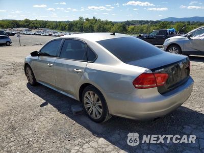 Drugie zdjęcie samochodu z przodu: 2014 VOLKSWAGEN PASSAT S VIN:1VWAP7A34EC024998 - miniatura