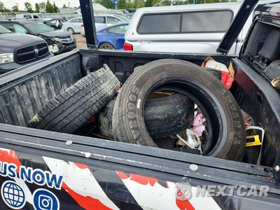 Zdjęcie 12 z 13 samochodu: 2019 CHEVROLET SILVERADO K1500 CUSTOM VIN:3GCUYBEF8KG105418 - miniatura
