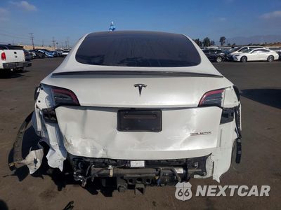 Zdjęcie 6 z 12 samochodu: 2025 TESLA MODEL Y VIN:7SAYGDEF9SF219758 - miniatura