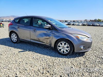 Czwarte zdjęcie samochodu z boku: 2012 FORD FOCUS SE VIN:1FAHP3K23CL155505 - miniatura