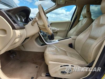 Zdjęcie 7 z 13 samochodu: 2012 VOLVO XC60 3.2 VIN:YV4952DL4C2325149 - miniatura