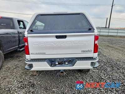 Zdjęcie 6 z 13 samochodu: 2022 CHEVROLET SILVERADO K3500 HIGH COUNTRY VIN:1GC4YVEY0NF310305 - miniatura