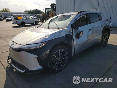 2023 TOYOTA BZ4X LIMITED JTMABACA2PA026435 - główne zdjęcie licytacji z USA - miniatura