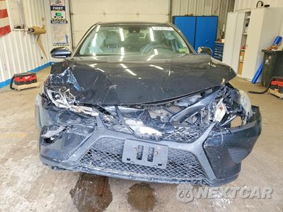 Piąte zdjęcie samochodu w środku: 2020 TOYOTA CAMRY SE VIN:4T1G11AKXLU360340 - miniatura