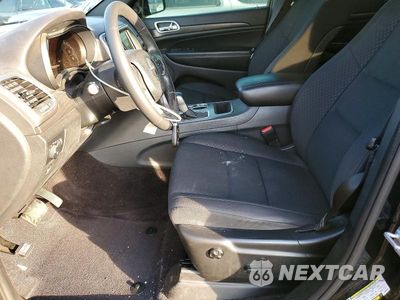 Zdjęcie 7 z 13 samochodu: 2018 JEEP GRAND CHEROKEE LAREDO VIN:1C4RJFAGXJC355969 - miniatura