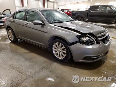 Czwarte zdjęcie samochodu z boku: 2013 CHRYSLER 200 TOURING VIN:1C3CCBBB9DN683781 - miniatura