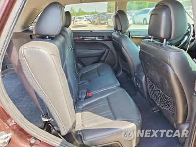 Zdjęcie 11 z 14 samochodu: 2014 KIA SORENTO EX VIN:5XYKUDA7XEG476127 - miniatura