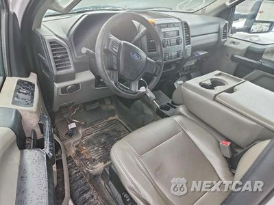 Zdjęcie 8 z 14 samochodu: 2017 FORD F550 SUPER DUTY VIN:1FD0W5HT0HEB92525 - miniatura