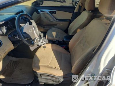 Zdjęcie 7 z 12 samochodu: 2013 HYUNDAI ELANTRA GLS VIN:5NPDH4AE7DH359771 - miniatura