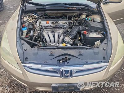 Zdjęcie 11 z 12 samochodu: 2006 HONDA ACCORD EX VIN:1HGCM56866A030295 - miniatura