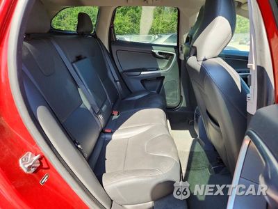 Zdjęcie 11 z 13 samochodu: 2016 VOLVO XC60 T5 PREMIER VIN:YV440MDK6G2787813 - miniatura