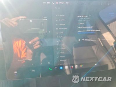 Zdjęcie 9 z 13 samochodu: 2022 TESLA MODEL Y VIN:7SAYGDEE0NA006075 - miniatura