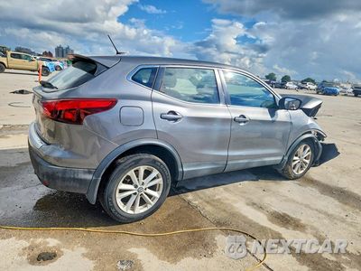 Trzecie zdjęcie samochodu z tyłu: 2019 NISSAN ROGUE SPORT S VIN:JN1BJ1CR1KW343134 - miniatura