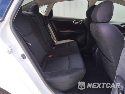 Zdjęcie 10 z 13 samochodu: 2013 NISSAN SENTRA S VIN:3N1AB7AP2DL664816 - miniatura