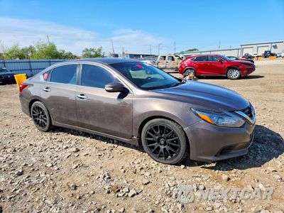Czwarte zdjęcie samochodu z boku: 2017 NISSAN ALTIMA 3.5 SL VIN:1N4BL3AP5HC171601 - miniatura