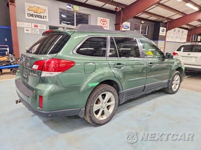 Trzecie zdjęcie samochodu z tyłu: 2014 SUBARU OUTBACK 2.5I PREMIUM VIN:4S4BRCDC1E3296068 - miniatura