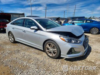Czwarte zdjęcie samochodu z boku: 2018 HYUNDAI SONATA LIMITED VIN:5NPE34AF6JH647837 - miniatura