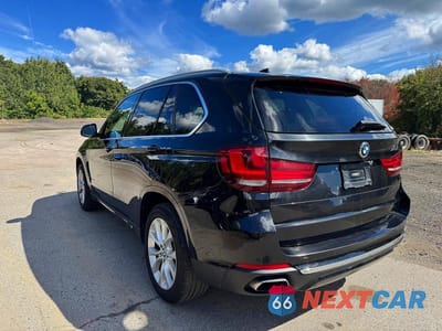 Trzecie zdjęcie samochodu z tyłu: 2018 BMW X5 XDRIVE35I VIN:5UXKR0C54JL071982 - miniatura