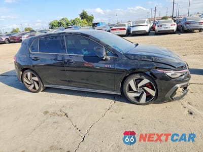 Czwarte zdjęcie samochodu z boku: 2025 VOLKSWAGEN GTI S VIN:WVWLA7CD6SW228974 - miniatura