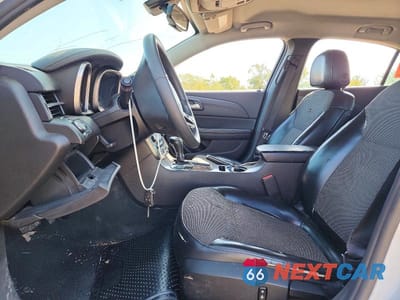Zdjęcie 7 z 12 samochodu: 2014 CHEVROLET MALIBU 1LT VIN:1G11C5SL7EF219972 - miniatura