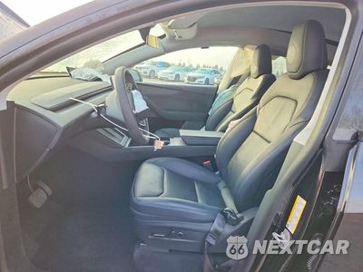 Zdjęcie 7 z 12 samochodu: 2026 TESLA MODEL Y VIN:7SAYGDED6TF524487 - miniatura