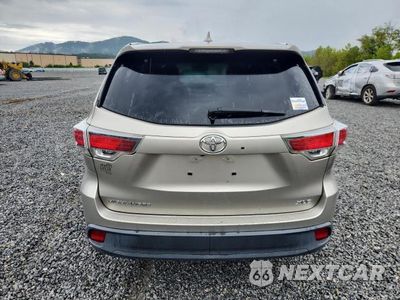 Zdjęcie 6 z 14 samochodu: 2015 TOYOTA HIGHLANDER XLE VIN:5TDKKRFH5FS084293 - miniatura