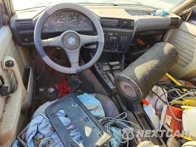 Zdjęcie 8 z 12 samochodu: 1986 BMW 325 E AUTOMATIC VIN:WBAAE6404G1702164 - miniatura
