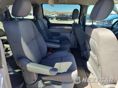 Zdjęcie 10 z 13 samochodu: 2009 VOLKSWAGEN ROUTAN SE VIN:2V8HW34169R558786 - miniatura