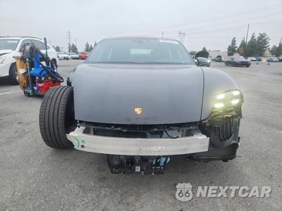 Piąte zdjęcie samochodu w środku: 2022 PORSCHE TAYCAN VIN:WP0AA2Y17NSA11831 - miniatura