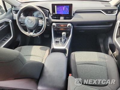 Zdjęcie 8 z 13 samochodu: 2023 TOYOTA RAV4 XLE VIN:2T3W1RFVXPC250321 - miniatura