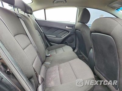 Zdjęcie 10 z 12 samochodu: 2017 KIA FORTE LX VIN:3KPFK4A72HE160505 - miniatura