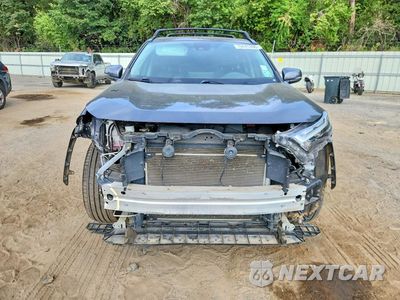 Piąte zdjęcie samochodu w środku: 2023 TOYOTA RAV4 XLE PREMIUM VIN:2T3C1RFV4PC238457 - miniatura
