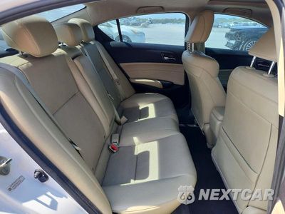 Zdjęcie 10 z 13 samochodu: 2016 ACURA ILX PREMIUM VIN:19UDE2F79GA018893 - miniatura