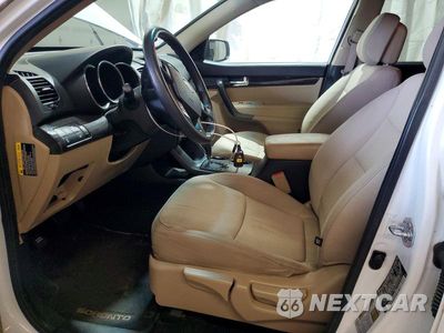 Zdjęcie 7 z 14 samochodu: 2013 KIA SORENTO LX VIN:5XYKTDA23DG336765 - miniatura