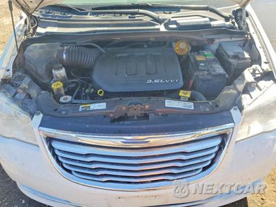 Zdjęcie 12 z 13 samochodu: 2015 CHRYSLER TOWN & COUNTRY TOURING VIN:2C4RC1BG3FR545266 - miniatura