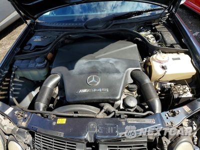 Zdjęcie 11 z 12 samochodu: 2002 MERCEDES-BENZ CLK 55 AMG VIN:WDBLJ74G62T103384 - miniatura