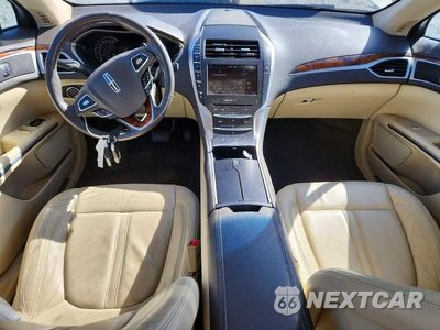 Zdjęcie 8 z 12 samochodu: 2013 LINCOLN MKZ VIN:3LN6L2GK0DR826661 - miniatura